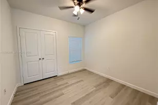 540 NE 1st Dr, Florida City, FL 33034 - Photo 9