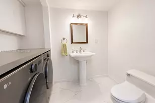 3600 Mystic Pointe Dr, Aventura, FL 33180 - Photo 11