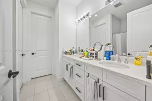 27033 SW Viterbo Wy, Port Saint Lucie, FL 34986 - Photo 13