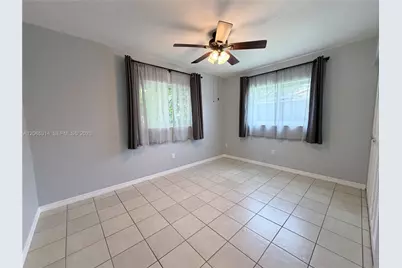 5101 SW 127th Pl, Miami, FL 33175 - Photo 15