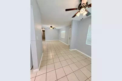 5101 SW 127th Pl, Miami, FL 33175 - Photo 11