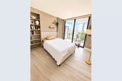 121 NE 34th St #904, Miami, FL 33137 - Photo 9