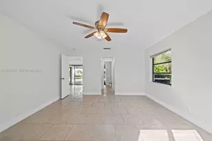 10251 NW 39th Ct, Coral Springs, FL 33065 - Photo 17