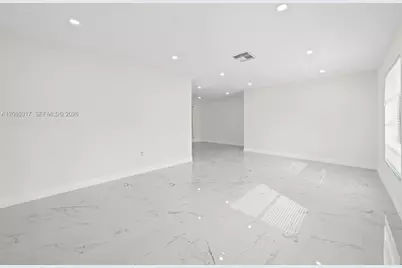 10251 NW 39th Ct, Coral Springs, FL 33065 - Photo 13