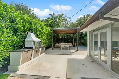 8215 SW 63rd Pl, Miami, FL 33143 - Photo 25