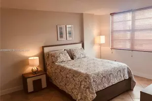 6917 Collins Ave, Miami Beach, FL 33141 - Photo 11