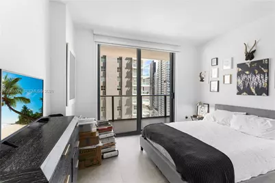 1300 S Miami Ave #2411, Miami, FL 33130 - Photo 13