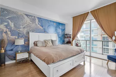55 SE 6th St #4305, Miami, FL 33131 - Photo 7