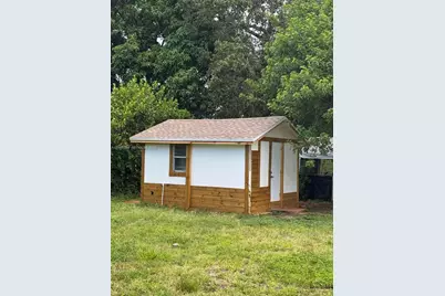 470 NE 130th St, North Miami, FL 33161 - Photo 5