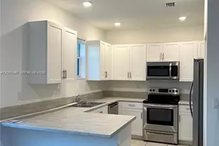1211 SE 27th Terrace, Homestead, FL 33035 - Photo 3