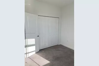 1211 SE 27th Ter, Homestead, FL 33035 - Photo 9