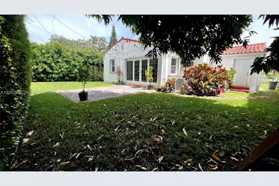 229 Cadima Ave #229, Coral Gables, FL 33134 - Photo 7