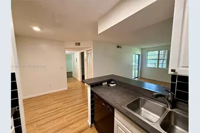 1237 SW 46th Ave #803, Pompano Beach, FL 33069 - Photo 7