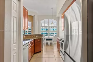 3001 NE 185th St, Aventura, FL 33180 - Photo 11