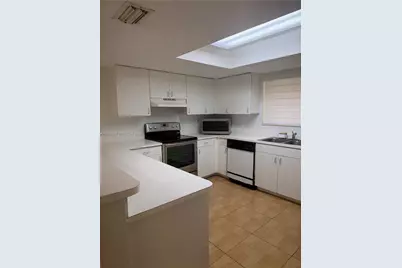 14911 SW 80th St #111, Miami, FL 33193 - Photo 3