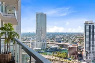 90 SW 3rd St, Miami, FL 33130 - Photo 13