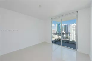 92 SW 3rd St, Miami, FL 33130 - Photo 9