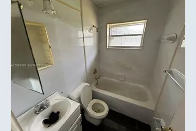 3151 NW 4th St, Lauderhill, FL 33311 - Photo 13