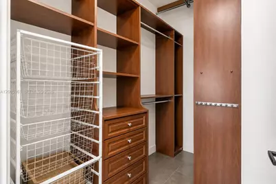 690 SW 1st Ct #2507, Miami, FL 33130 - Photo 13
