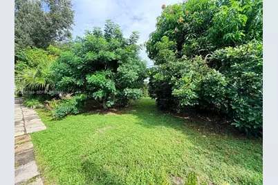 6831 Farragut St, Hollywood, FL 33024 - Photo 17
