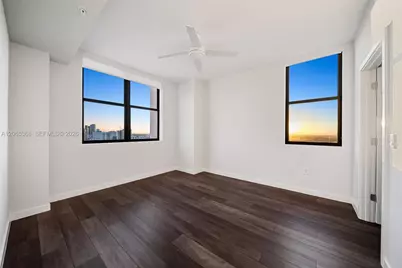 555 NE 8th St #1801, Fort Lauderdale, FL 33304 - Photo 23