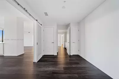 555 NE 8th St #1801, Fort Lauderdale, FL 33304 - Photo 13