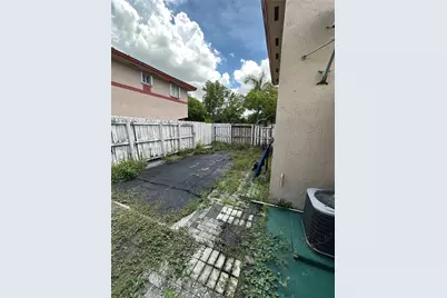 920 NW 78th Ave #9B, Miami, FL 33126 - Photo 11