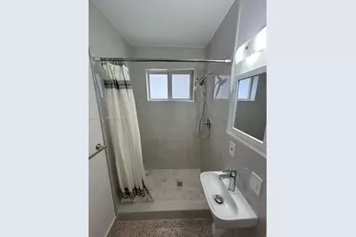4250 NW 3rd St #4250, Miami, FL 33126 - Photo 9