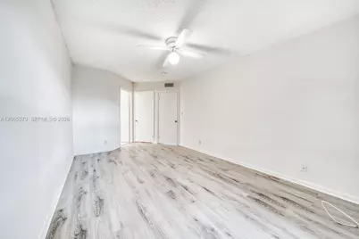 8290 Lake Dr #236, Doral, FL 33166 - Photo 15