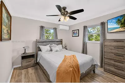 300 NW 28th St, Wilton Manors, FL 33311 - Photo 31