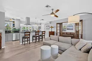 300 NW 28th St, Wilton Manors, FL 33311 - Photo 21