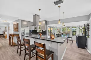 300 NW 28th St, Wilton Manors, FL 33311 - Photo 17