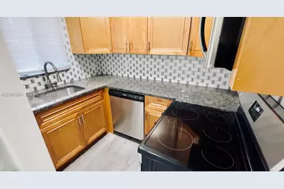 6625 Winfield Blvd #4-D, Margate, FL 33063 - Photo 11