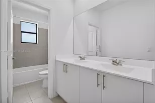 4973 Peacock Way, Dania Beach, FL 33312 - Photo 9