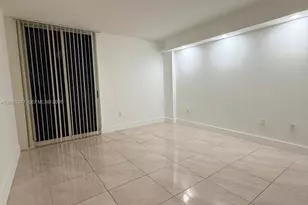 5091 NW 7th St, Miami, FL 33126 - Photo 7