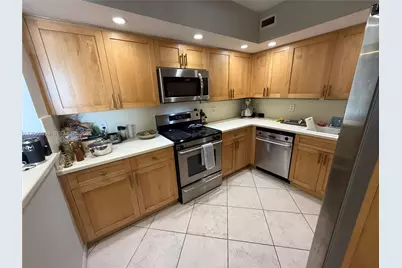 5600 Collins Ave #16G, Miami Beach, FL 33140 - Photo 17