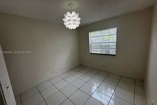 8848 NW 76th Ct, Tamarac, FL 33321 - Photo 17