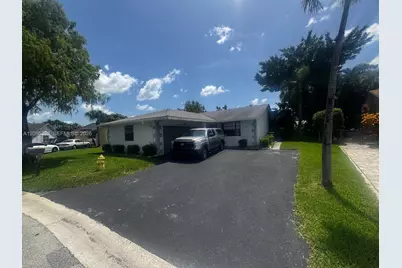 8848 NW 76th Ct, Tamarac, FL 33321 - Photo 27