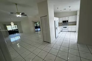 8848 NW 76th Ct, Tamarac, FL 33321 - Photo 7