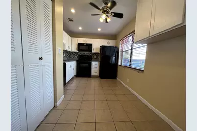 5170 Tennis Ln, Delray Beach, FL 33484 - Photo 7