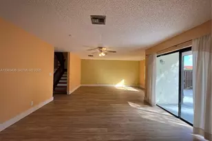 5170 Tennis Ln, Delray Beach, FL 33484 - Photo 11