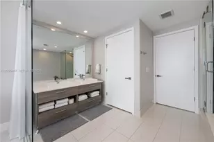 650 NE 32nd St, Miami, FL 33137 - Photo 23