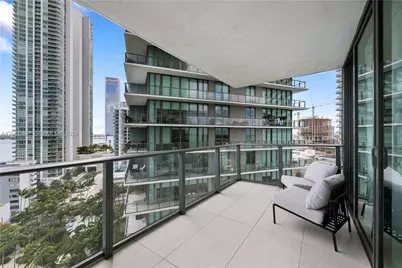 650 NE 32nd St #1501, Miami, FL 33137 - Photo 5