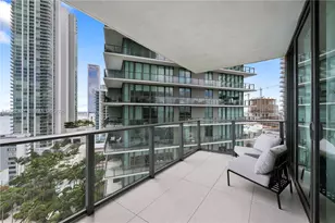 650 NE 32nd St, Miami, FL 33137 - Photo 5