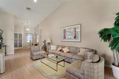 5275 Tiffany Anne Cir, West Palm Beach, FL 33417 - Photo 17