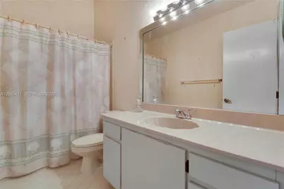 5275 Tiffany Anne Cir, West Palm Beach, FL 33417 - Photo 15