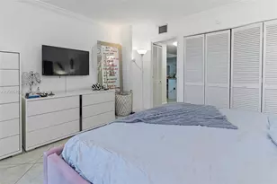 2333 Brickell Ave, Miami, FL 33129 - Photo 17