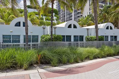 6365 Collins Ave #TS-07, Miami Beach, FL 33141 - Photo 17