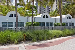 6365 Collins Ave, Miami Beach, FL 33141 - Photo 17