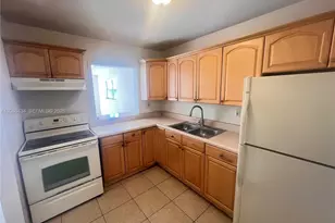 12290 NE 11th Ct, North Miami, FL 33161 - Photo 3
